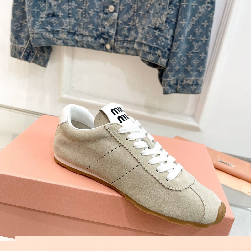 Miu Miu Casual Shoes